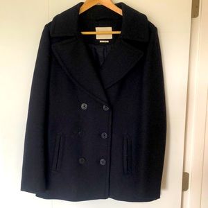 TNA/ Aritzia peacoare